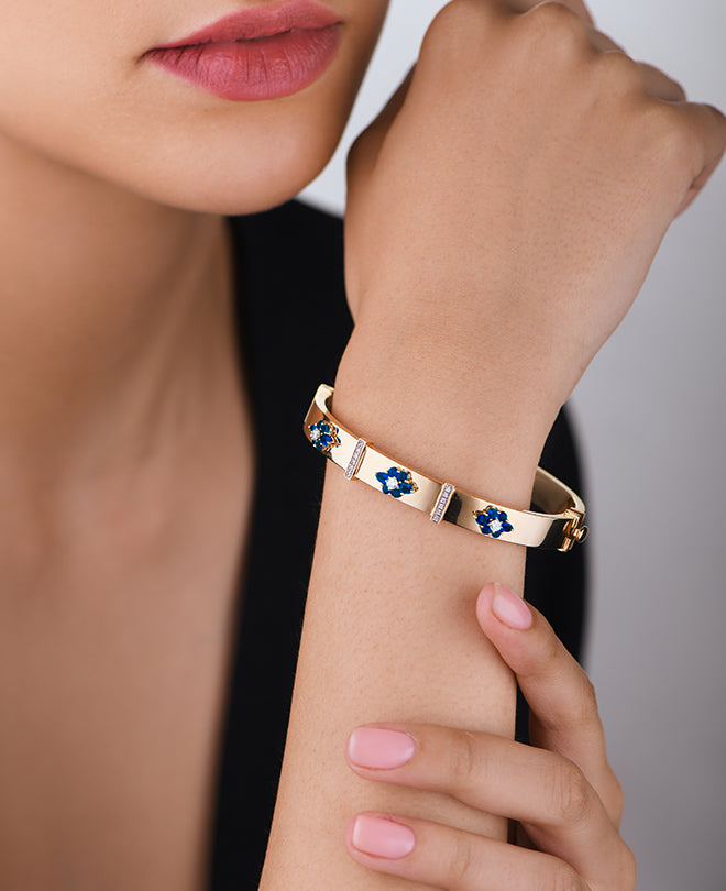 Diamond and Blue sapphire bracelet